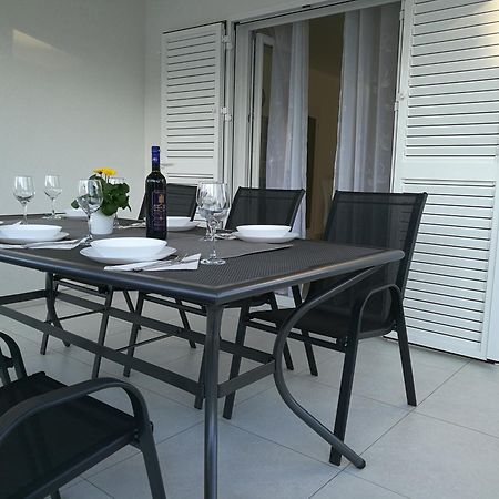 Holiday Home Bajlo Apartment With Three Bedrooms Zadar Eksteriør bilde