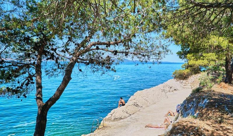 Holiday Home Bajlo Apartment With Three Bedrooms Zadar Eksteriør bilde