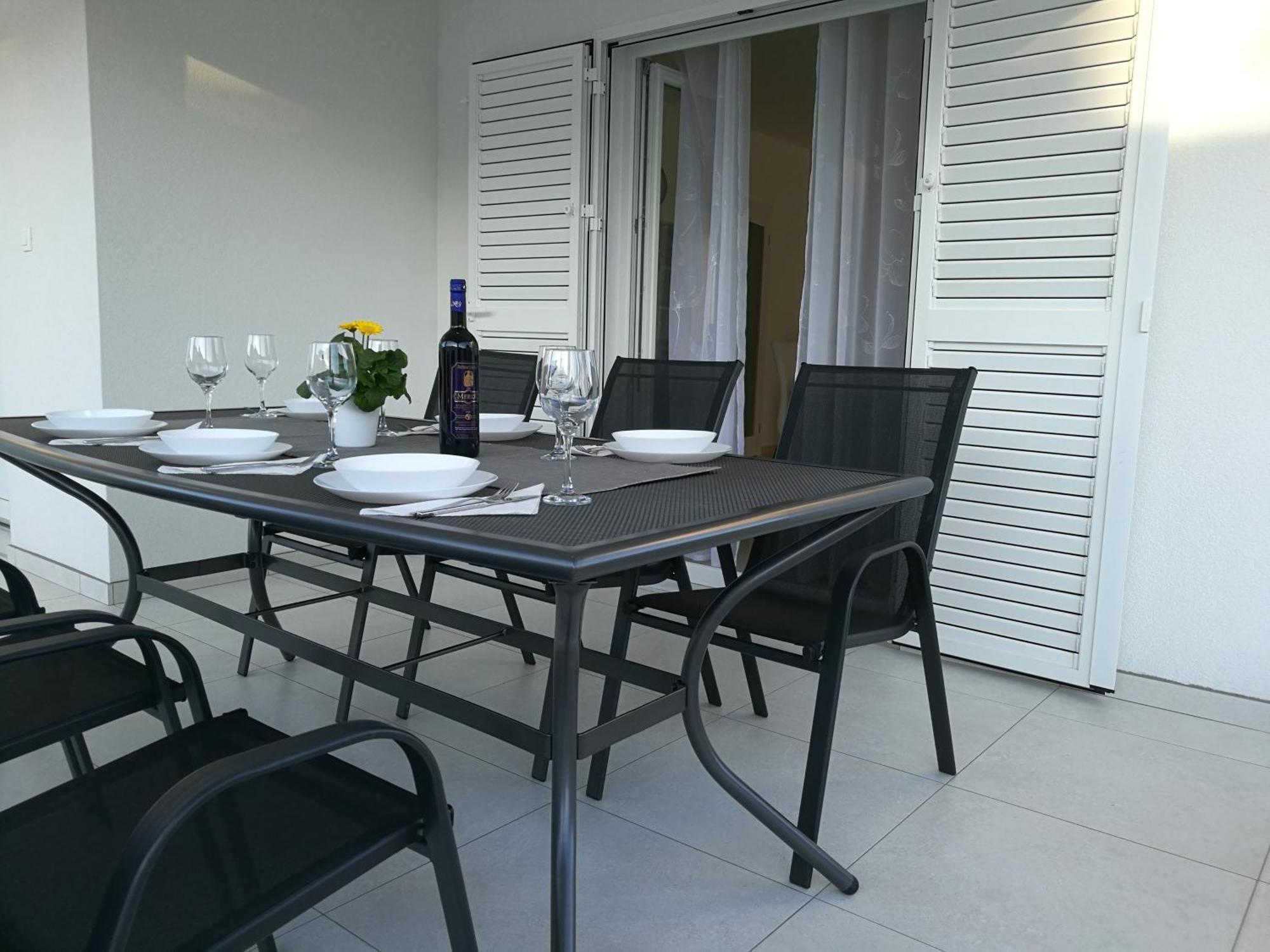Holiday Home Bajlo Apartment With Three Bedrooms Zadar Eksteriør bilde