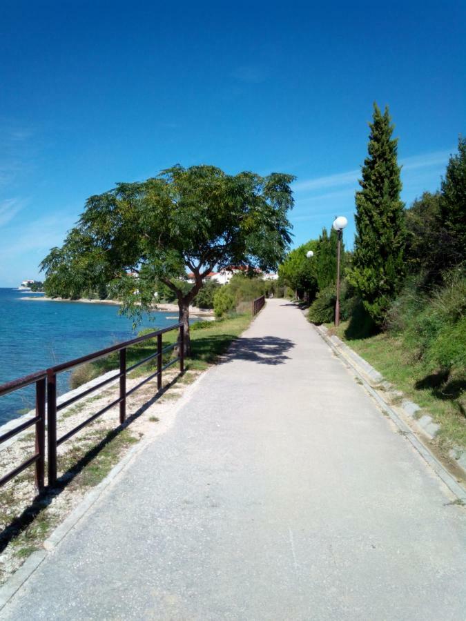 Holiday Home Bajlo Apartment With Three Bedrooms Zadar Eksteriør bilde